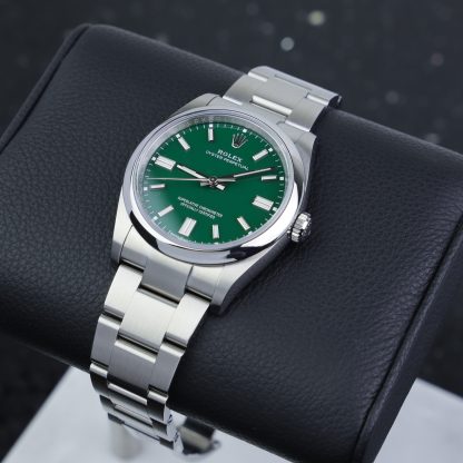 Rolex Oyster Perpetual 36 126000 Green Dial 2022